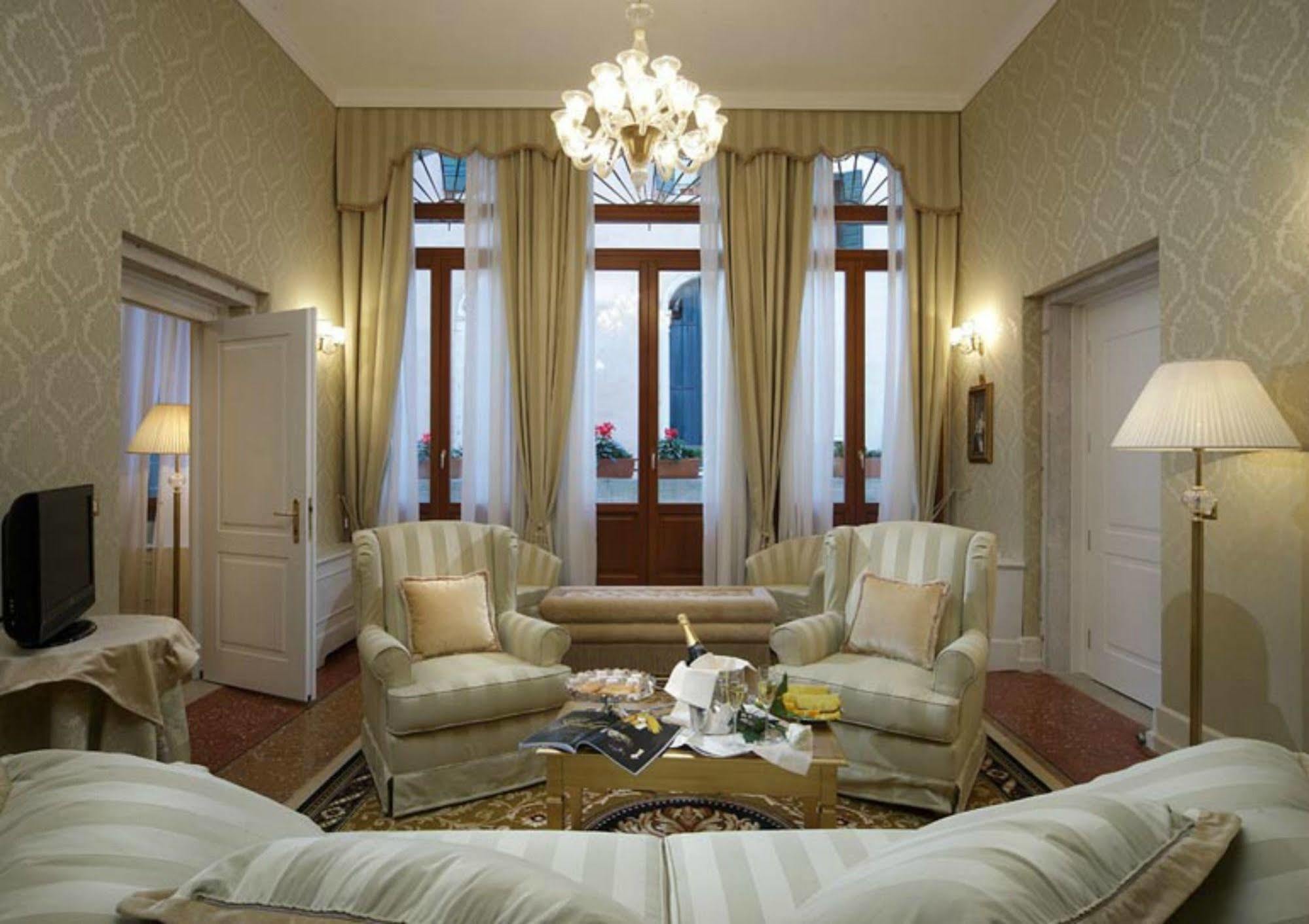 Al Duca Di 3* Venecia